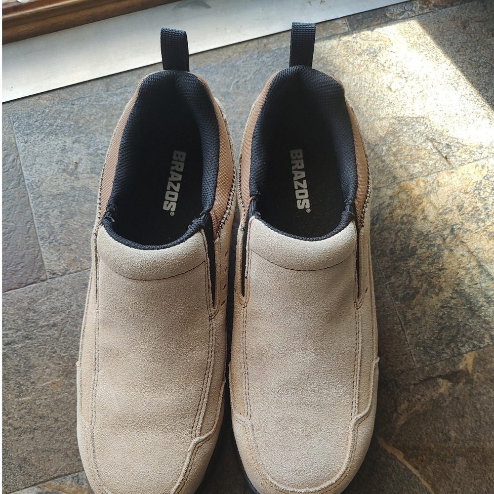 Brazos Men's‎ Tan Suede Slip On Casual Shoes Size 10.5D EH Slip Resistant